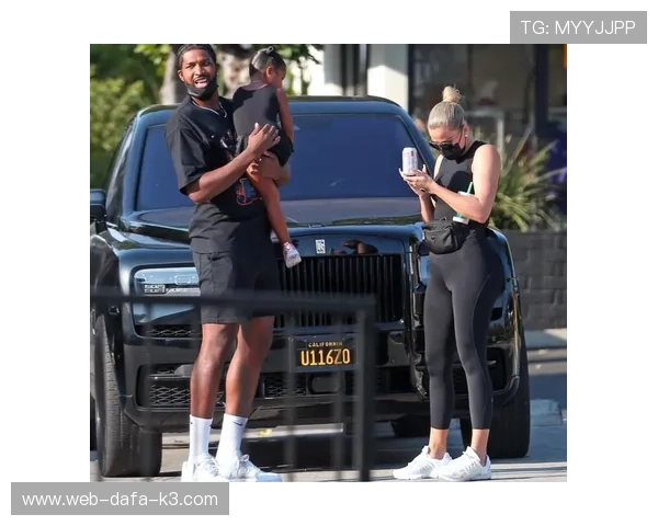 奥多姆卡戴珊：篮球巨星的复兴之路与卡戴珊家族的深厚关系